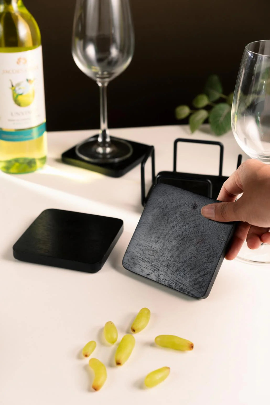 Coasters Wooden Black with stand