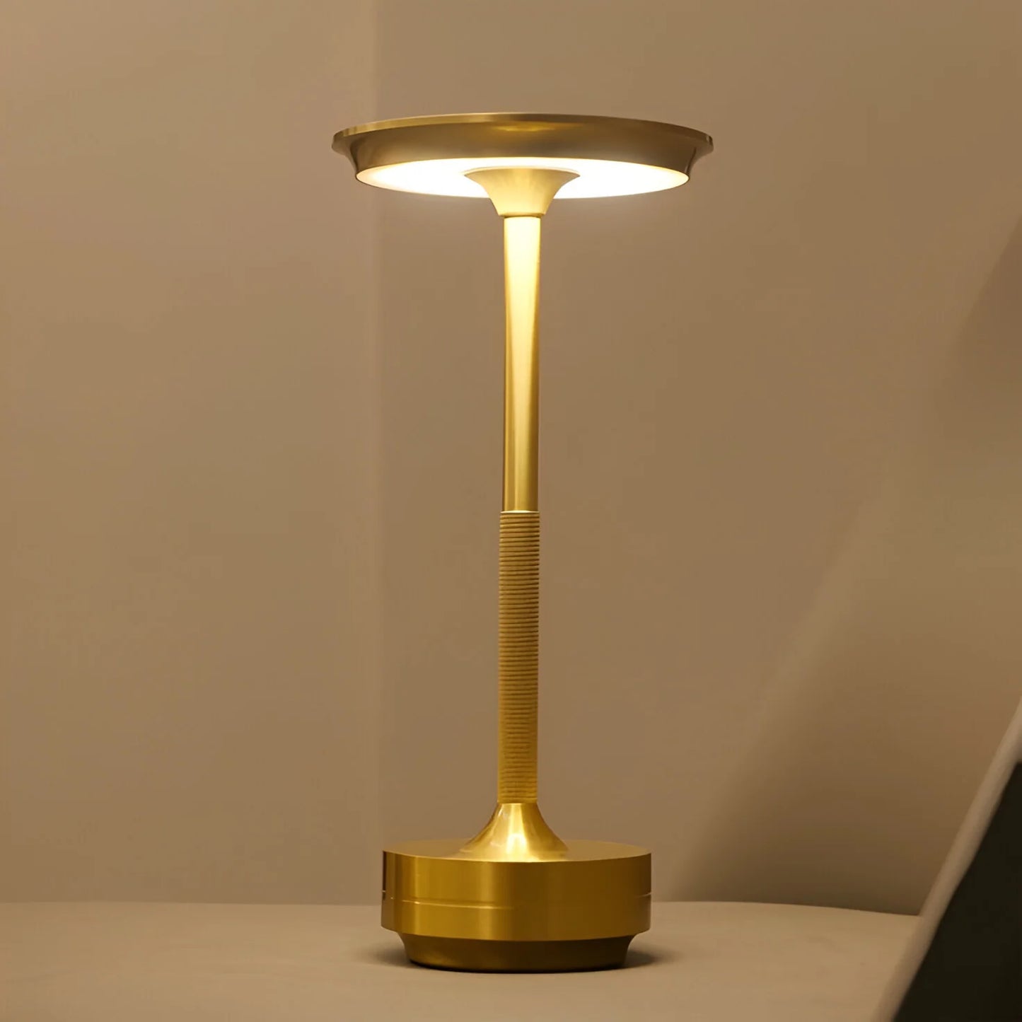 Slim Halo Iron LED Table Lamp